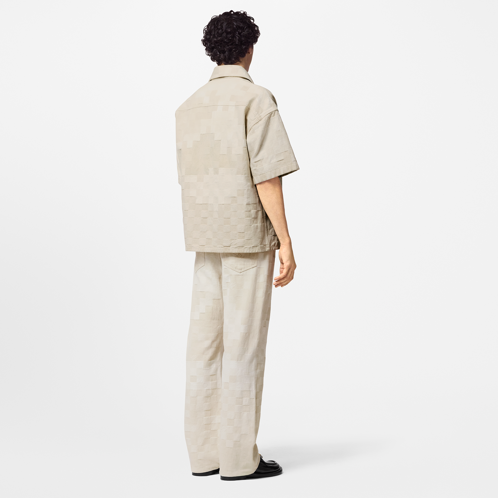 Áo Sơ Mi Denim  in Đồ Nam's Trang phục Áo sơ mi collections by Louis Vuitton (Thu phóng sản phẩm)